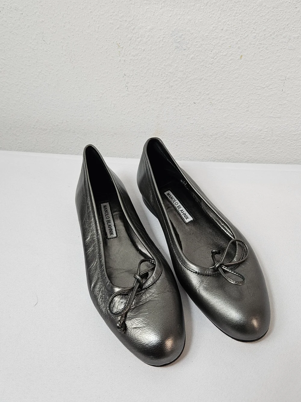 Manolo Blahnik Leather Ballet Flats MISMATCHED SIZE